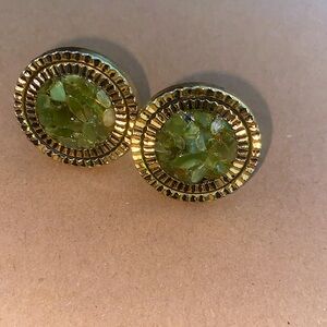 Vintage jade gold tone cuff